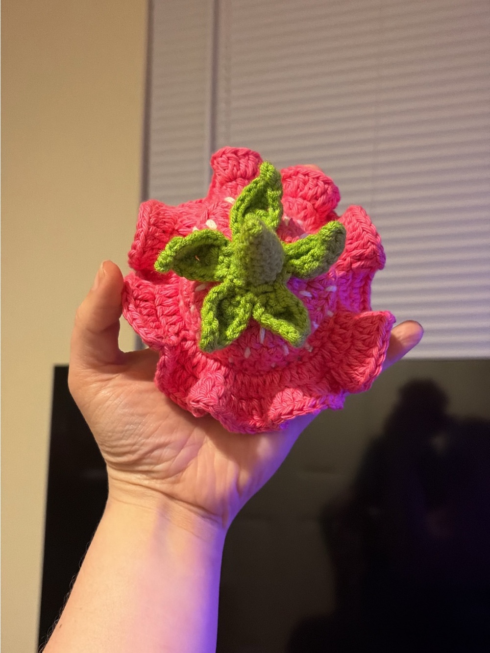 🍓Handmade Crochet Strawberry Hat for Small Pets🍓 - Picture 2 of 3